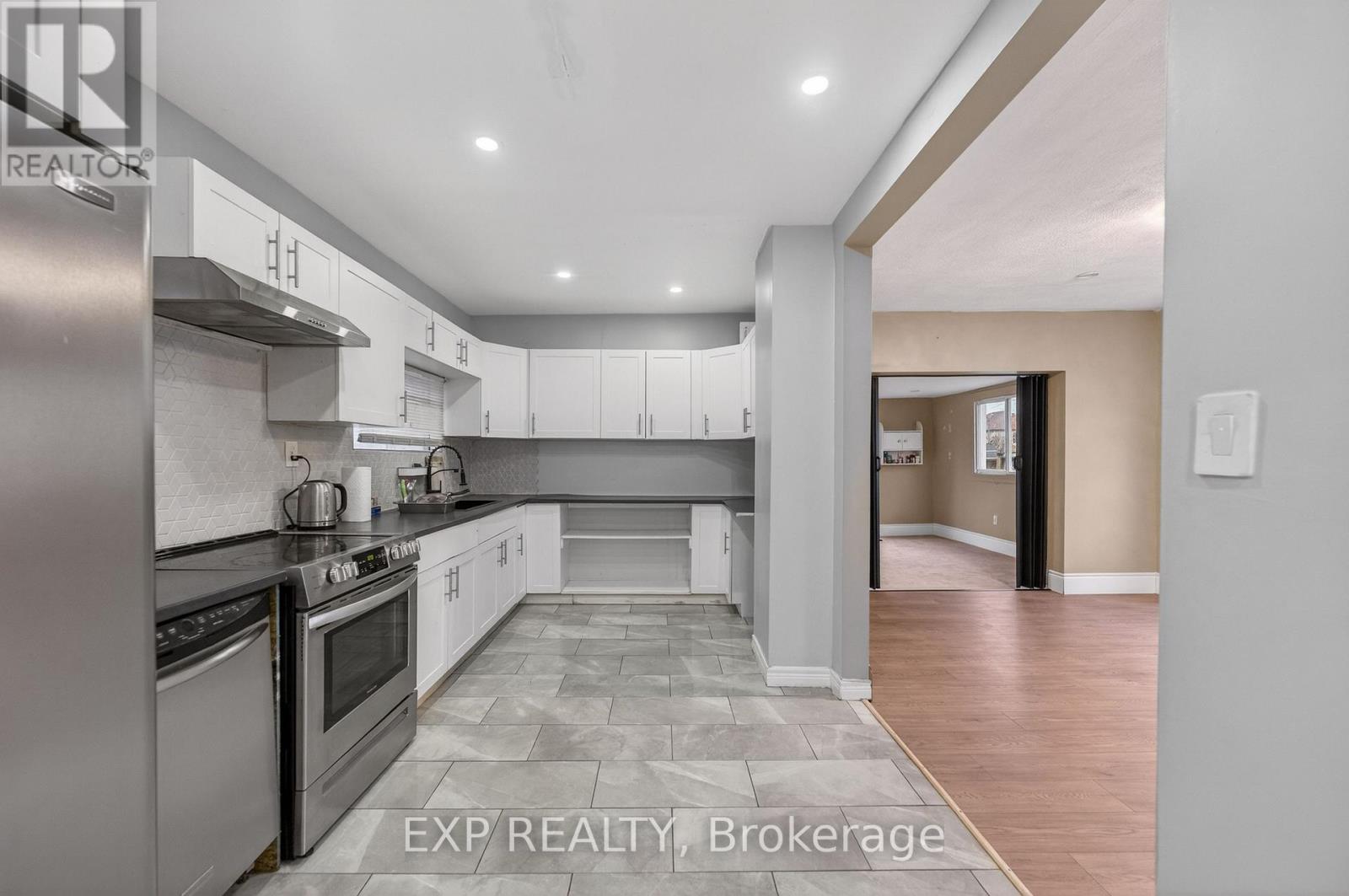 4576 Fourth Avenue, Niagara Falls, Ontario  L2E 4N6 - Photo 10 - X12698582