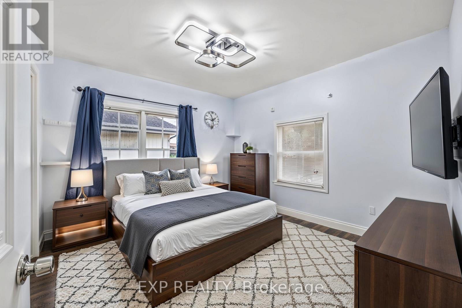 4576 Fourth Avenue, Niagara Falls, Ontario  L2E 4N6 - Photo 14 - X12698582