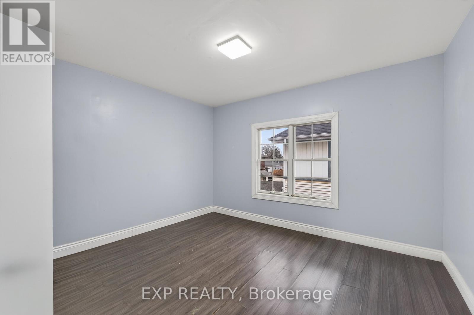 4576 Fourth Avenue, Niagara Falls, Ontario  L2E 4N6 - Photo 18 - X12698582