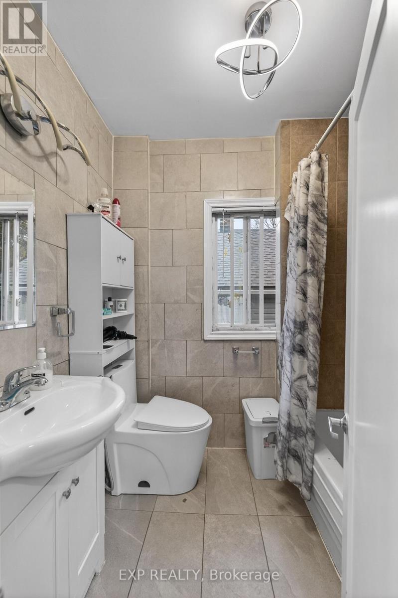 4576 Fourth Avenue, Niagara Falls, Ontario  L2E 4N6 - Photo 21 - X12698582