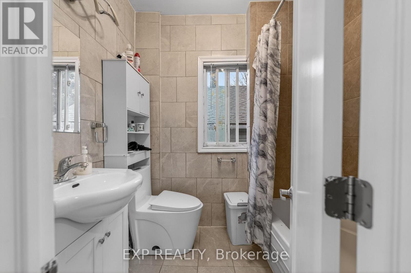 4576 Fourth Avenue, Niagara Falls, Ontario  L2E 4N6 - Photo 22 - X12698582