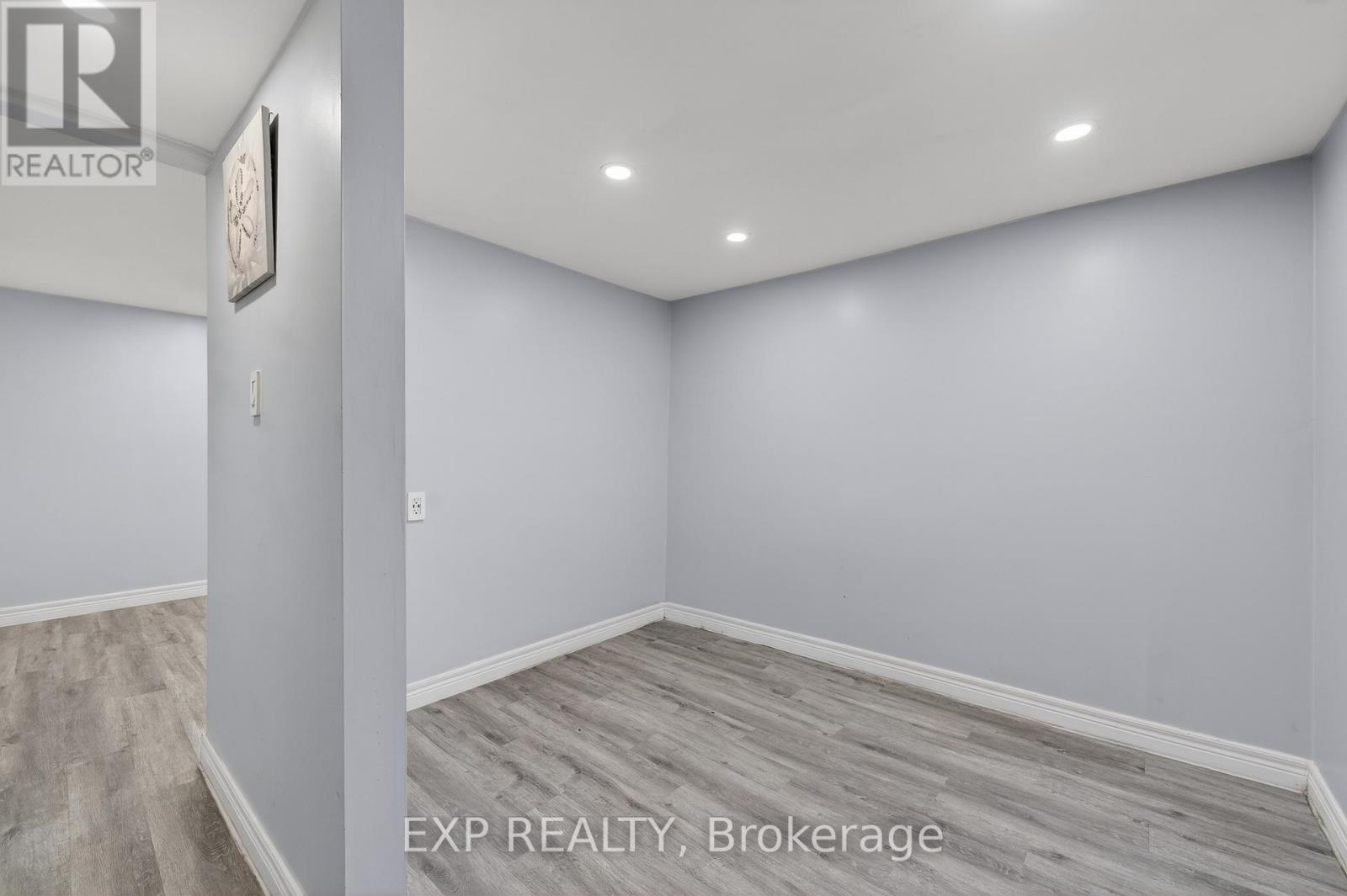 4576 Fourth Avenue, Niagara Falls, Ontario  L2E 4N6 - Photo 32 - X12698582