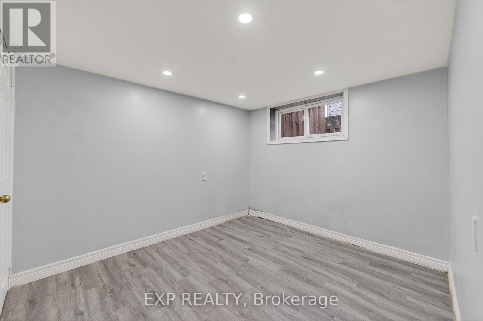 4576 Fourth Avenue, Niagara Falls, Ontario  L2E 4N6 - Photo 33 - X12698582