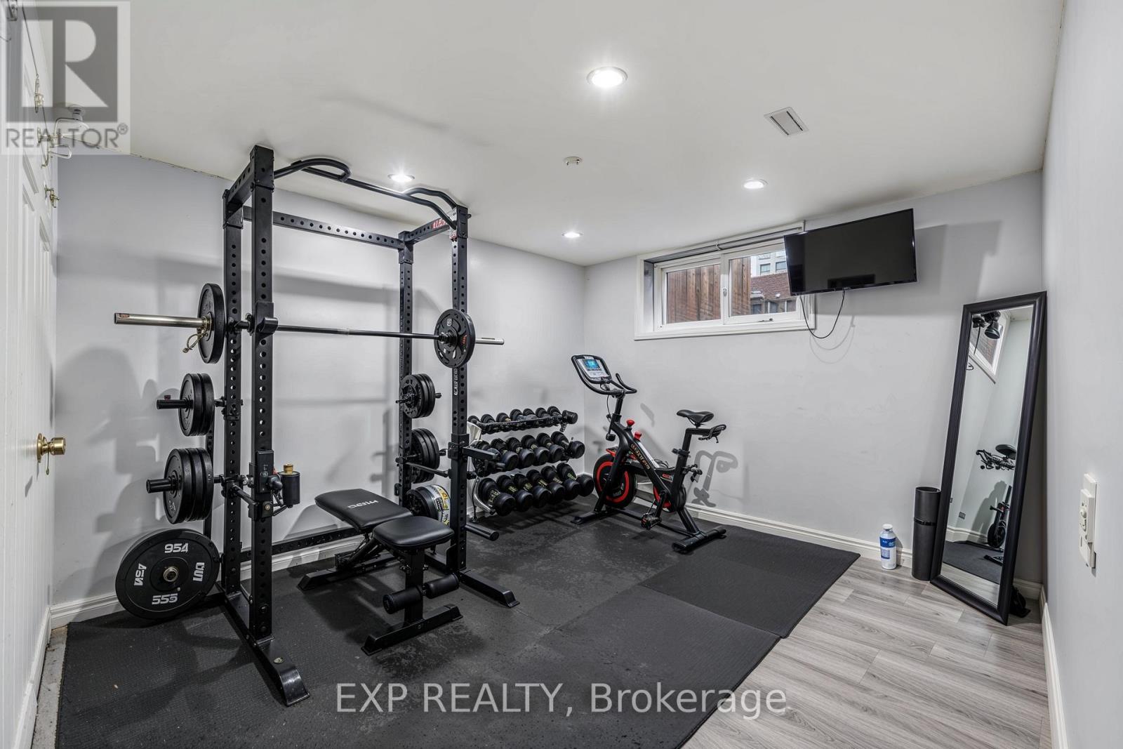 4576 Fourth Avenue, Niagara Falls, Ontario  L2E 4N6 - Photo 34 - X12698582