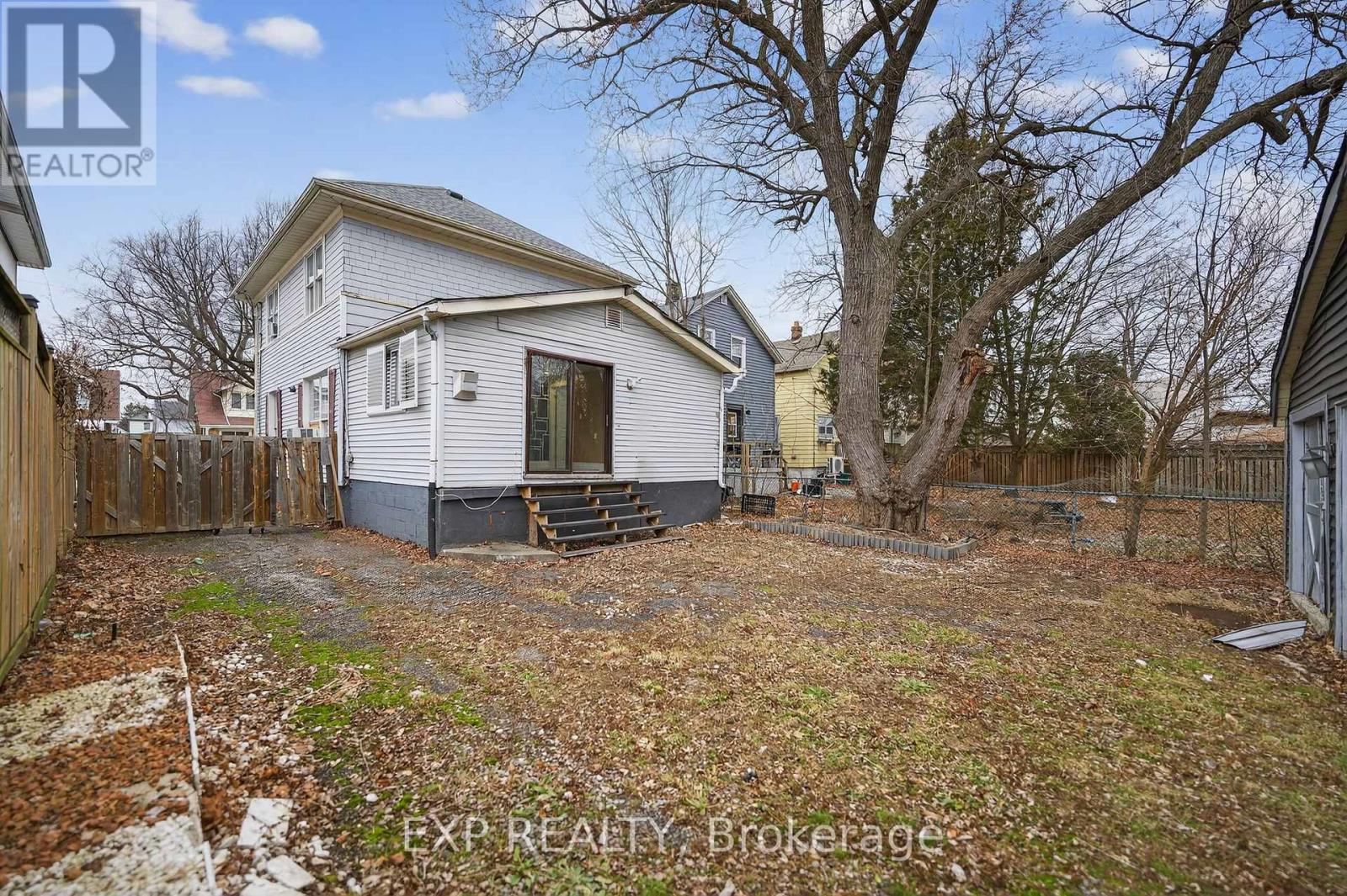 4576 Fourth Avenue, Niagara Falls, Ontario  L2E 4N6 - Photo 41 - X12698582