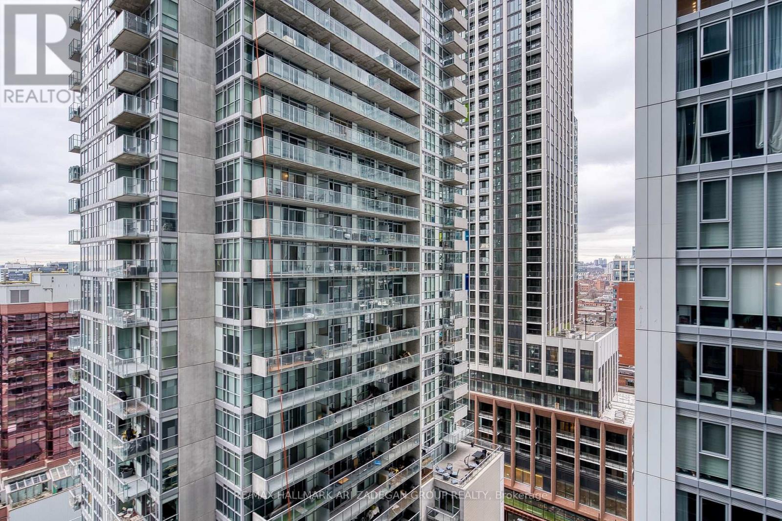 1701 - 88 Blue Jays Way, Toronto, Ontario  M5V 2G3 - Photo 22 - C12571100