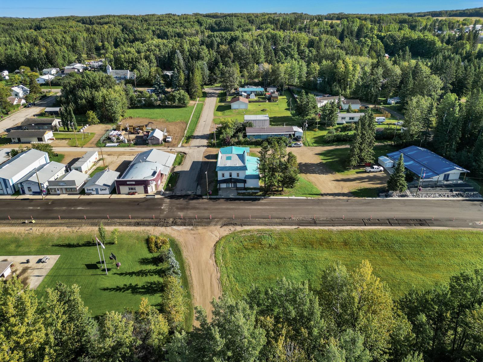 102  2 Avenue, Winfield, Alberta  T0C 2X0 - Photo 14 - 43689752