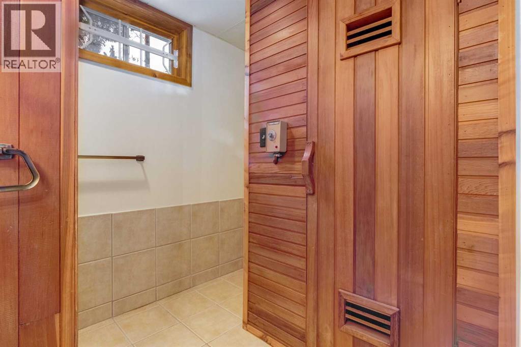 7103 Hunterwood Road Nw, Calgary, Alberta  T2K 4J5 - Photo 34 - A2275637