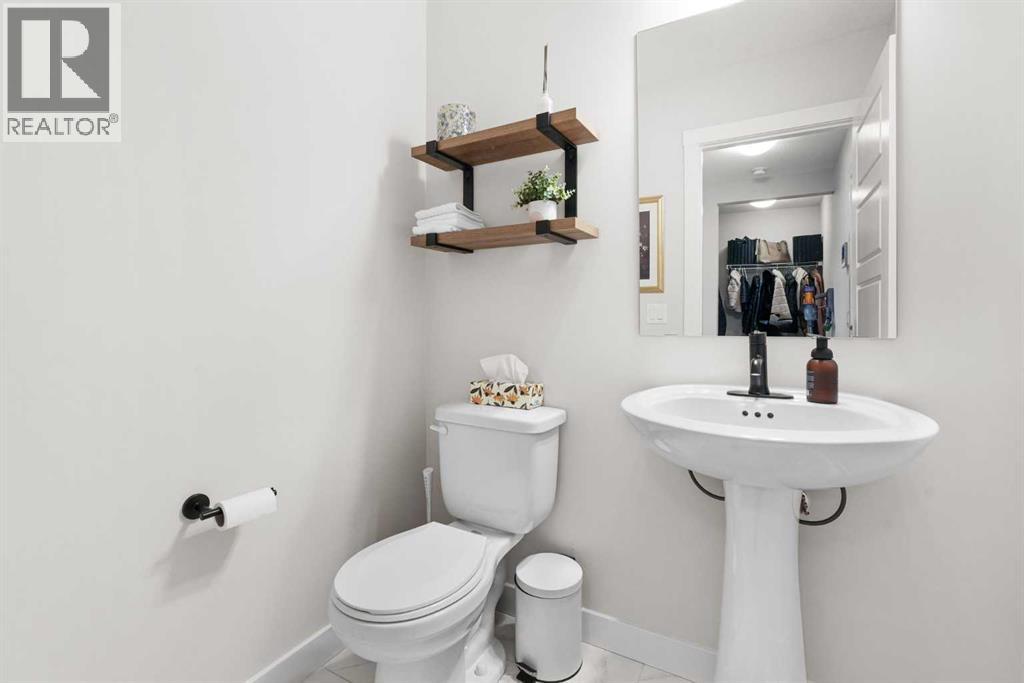 165 Sage Bluff Rise Nw, Calgary, Alberta  T3R 1W3 - Photo 35 - A2279396