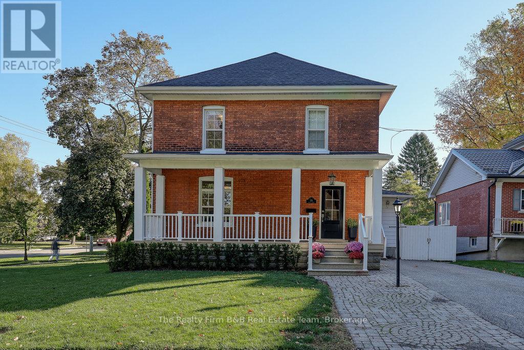 174 Light Street, Woodstock, Ontario  N4S 6H4 - Photo 2 - X12472133