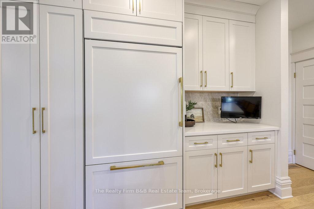 174 Light Street, Woodstock, Ontario  N4S 6H4 - Photo 15 - X12472133