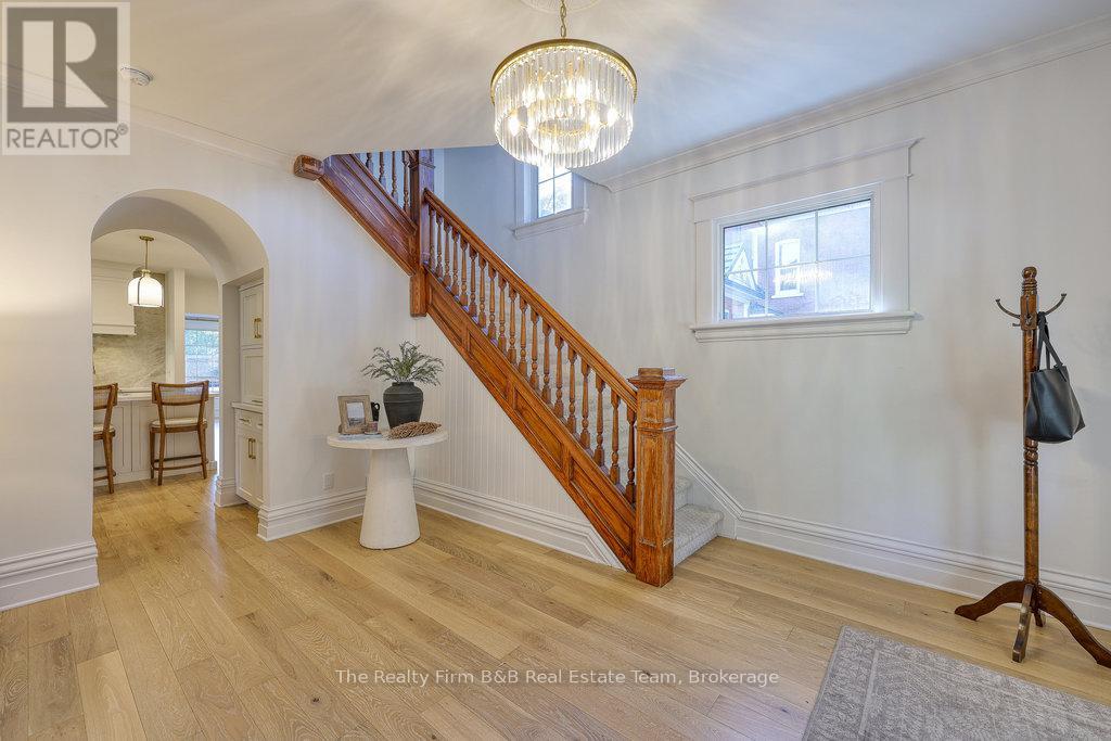 174 Light Street, Woodstock, Ontario  N4S 6H4 - Photo 8 - X12472133