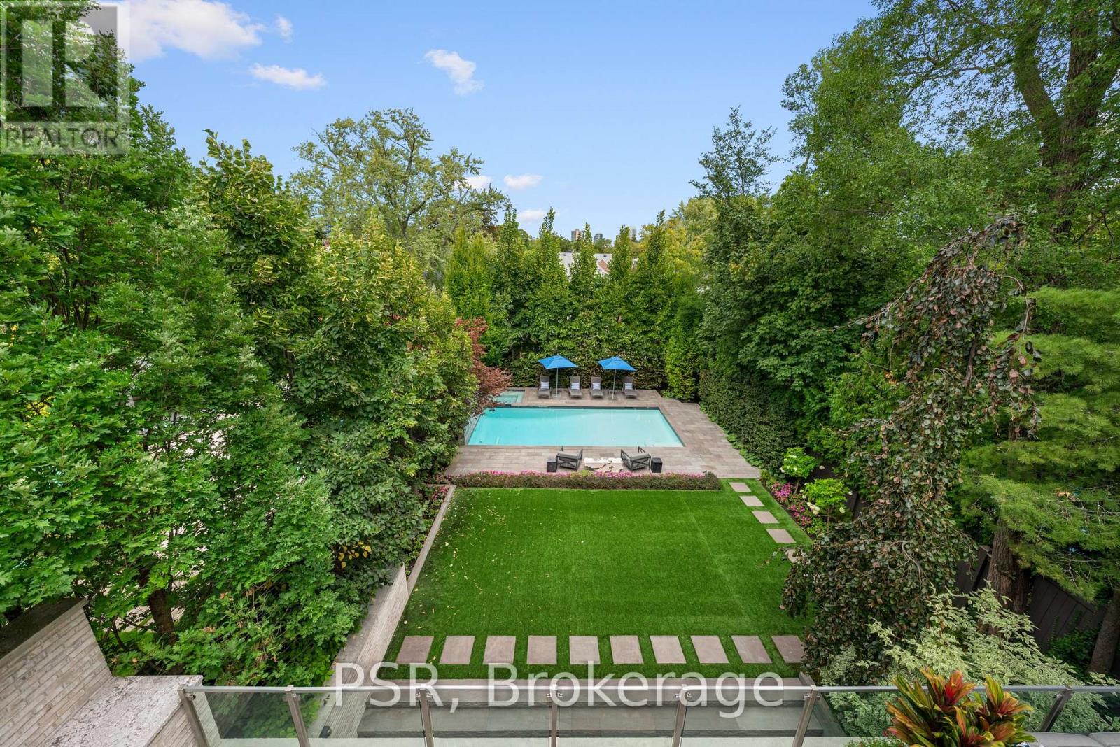 221 Dunvegan Road, Toronto, Ontario  M5P 2P3 - Photo 14 - C12698606