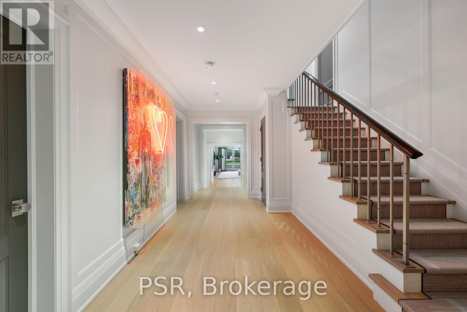 221 Dunvegan Road, Toronto, Ontario  M5P 2P3 - Photo 16 - C12698606