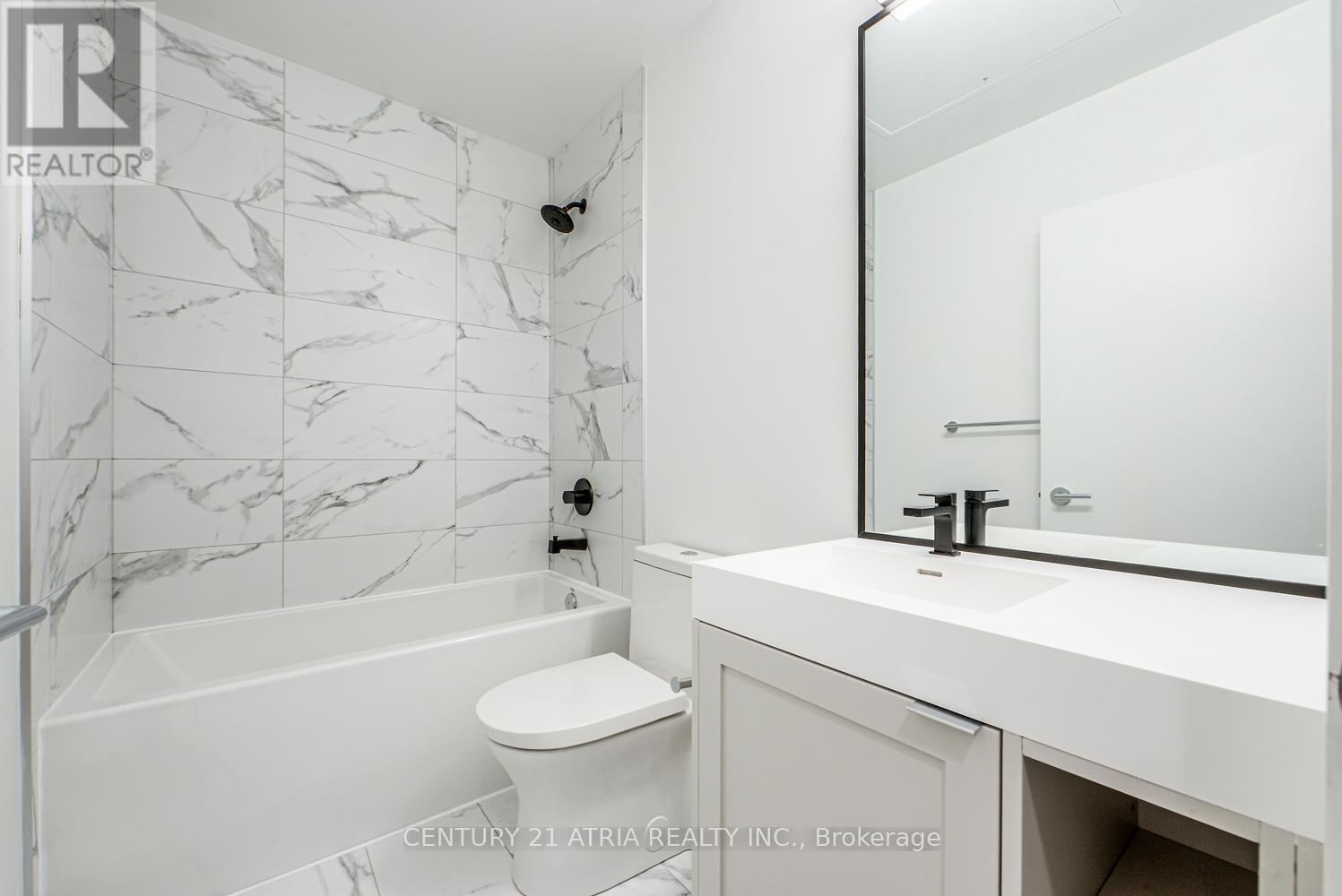 902 - 250 Lawrence Avenue, Toronto, Ontario  M5M 1B2 - Photo 1 - C12698614