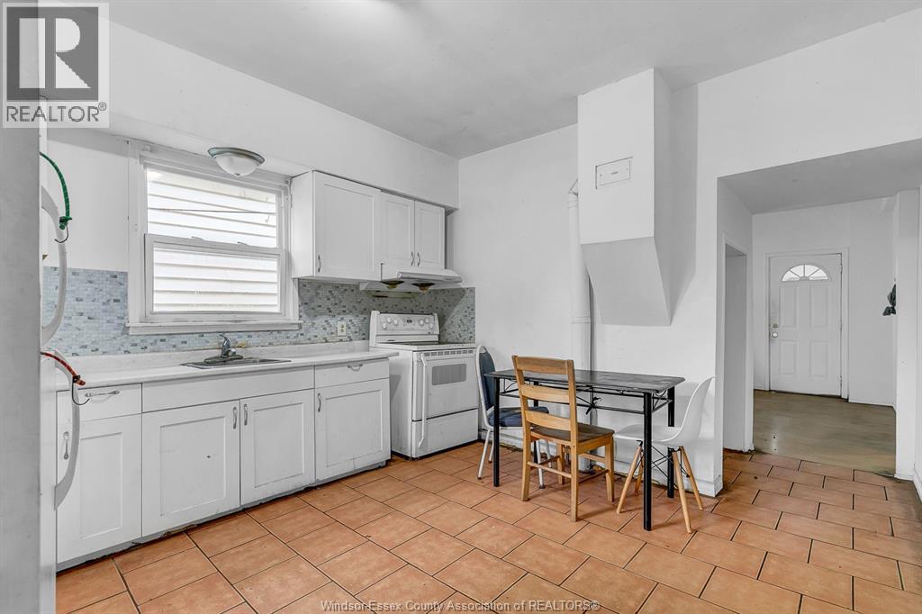 509 Bridge, Windsor, Ontario N9B 2M3 - Photo 8 - 26001174