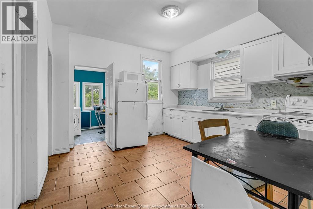 509 Bridge, Windsor, Ontario N9B 2M3 - Photo 9 - 26001174