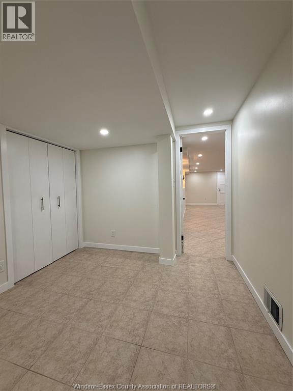 2449 Alexandra Avenue, Windsor, Ontario  N9E 2J4 - Photo 11 - 26000527
