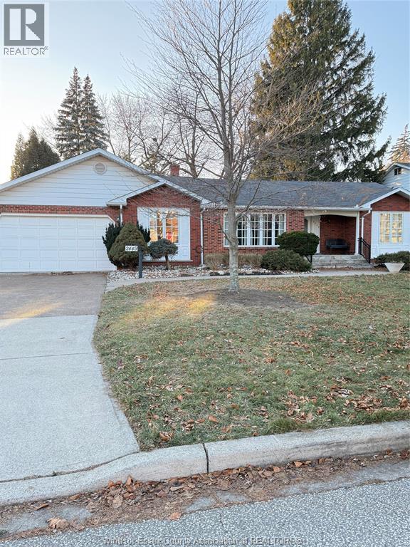 2449 Alexandra Avenue, Windsor, Ontario  N9E 2J4 - Photo 2 - 26000527
