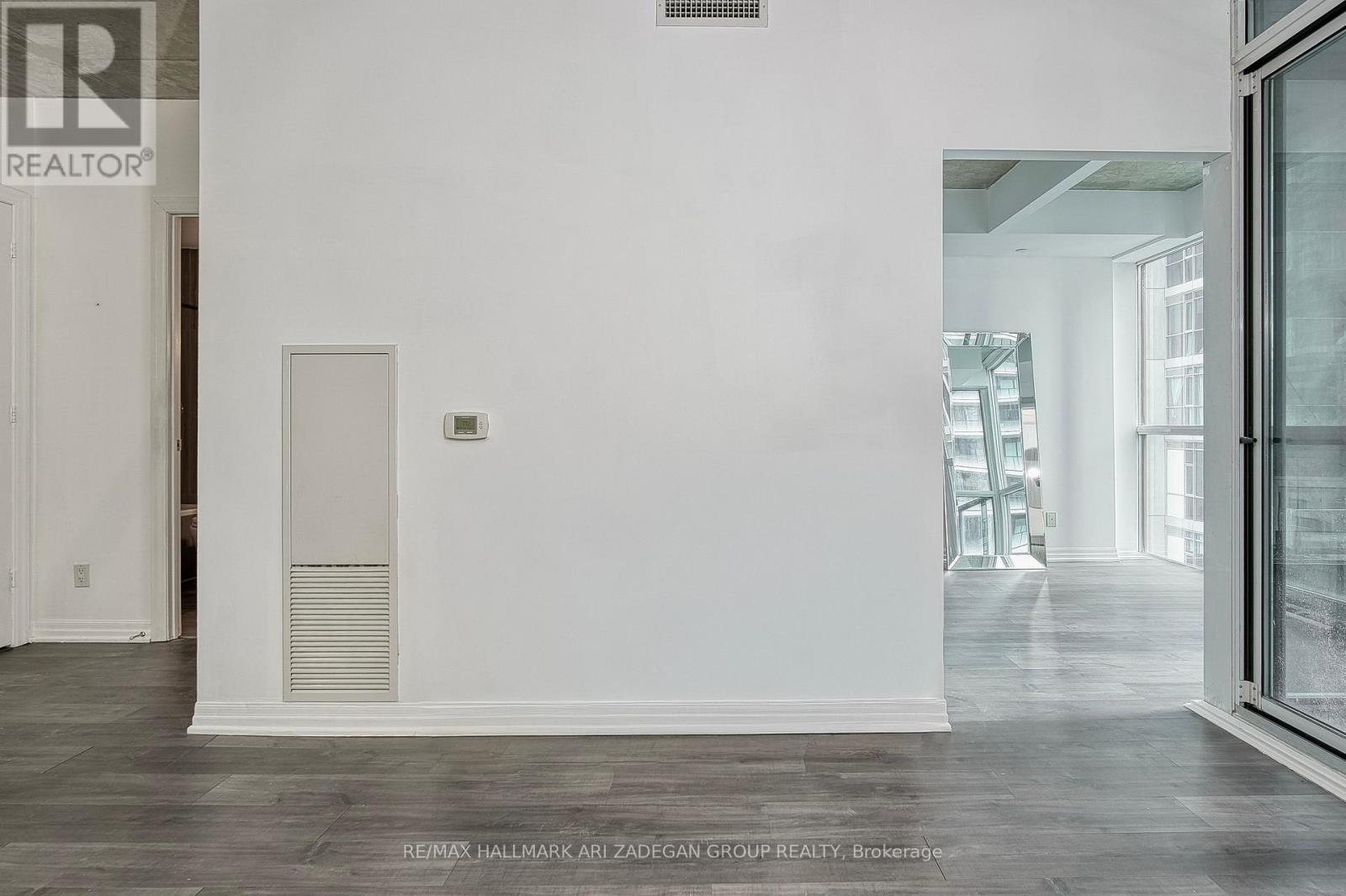 1701 - 88 Blue Jays Way, Toronto, Ontario  M5V 2G3 - Photo 13 - C12571100