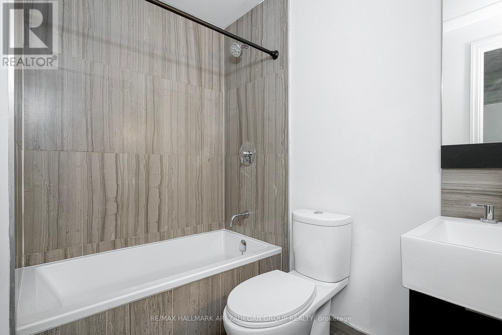 1701 - 88 Blue Jays Way, Toronto, Ontario  M5V 2G3 - Photo 14 - C12571100