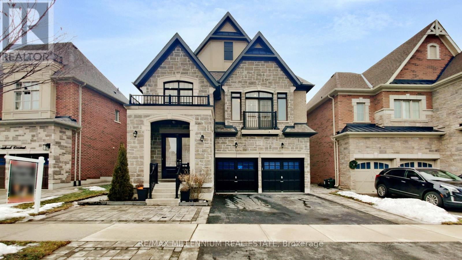 125 CRANBROOK CRESCENT, Vaughan, Ontario