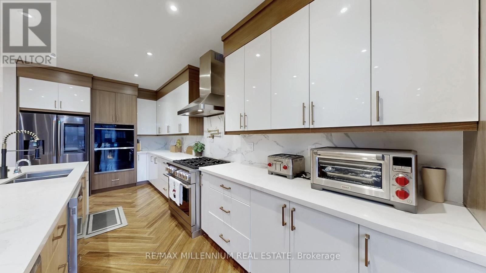 125 Cranbrook Crescent, Vaughan, Ontario  L4H 4G9 - Photo 10 - N12698552