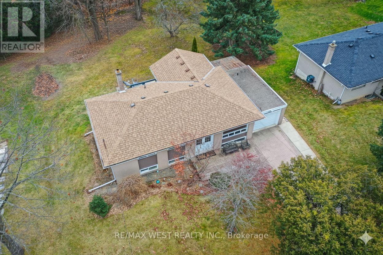 25 Norman Avenue, King (Nobleton), Ontario  L0G 1N0 - Photo 31 - N12698564