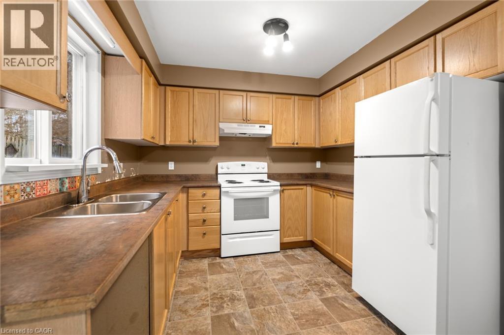 600 White Elm Boulevard Unit# 8, Waterloo, Ontario  N2V 2L1 - Photo 13 - 40795828