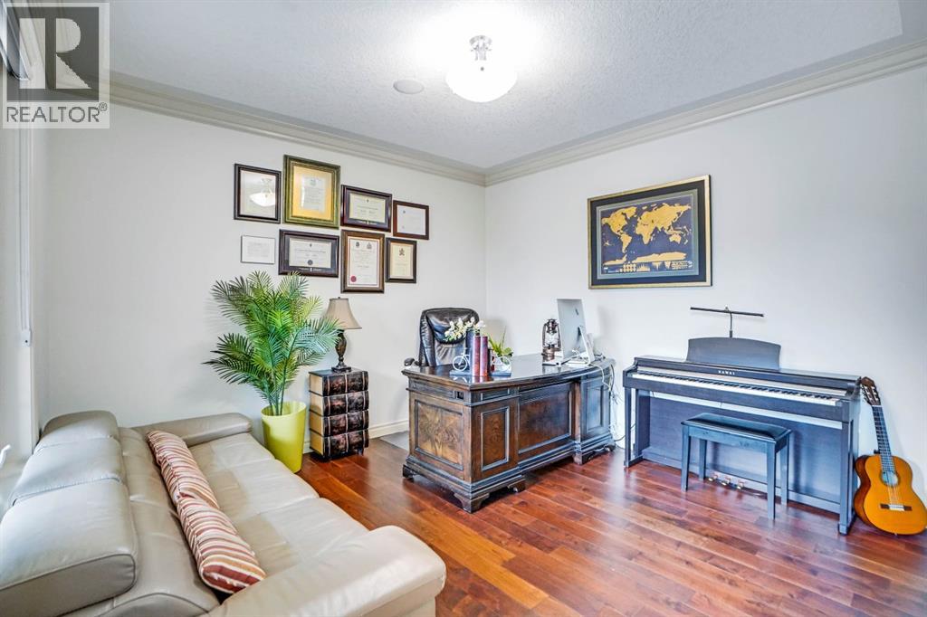 58 Evergreen Common Sw, Calgary, Alberta  T2Y 4N8 - Photo 7 - A2275737