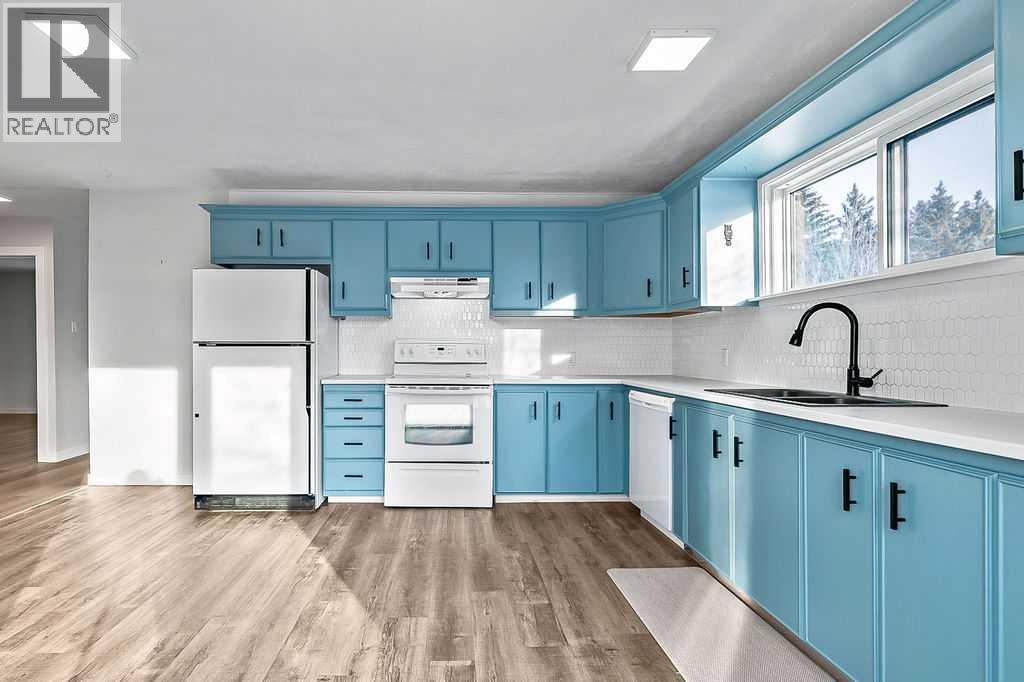 309 Windsor Avenue, Diamond Valley, Alberta  T0L 2A0 - Photo 10 - A2277749