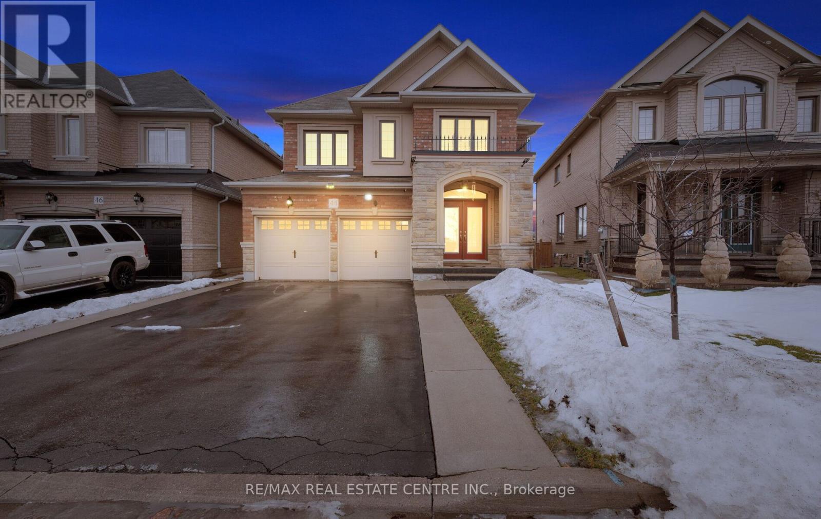 44 HAMMERHEAD ROAD, Brampton, Ontario