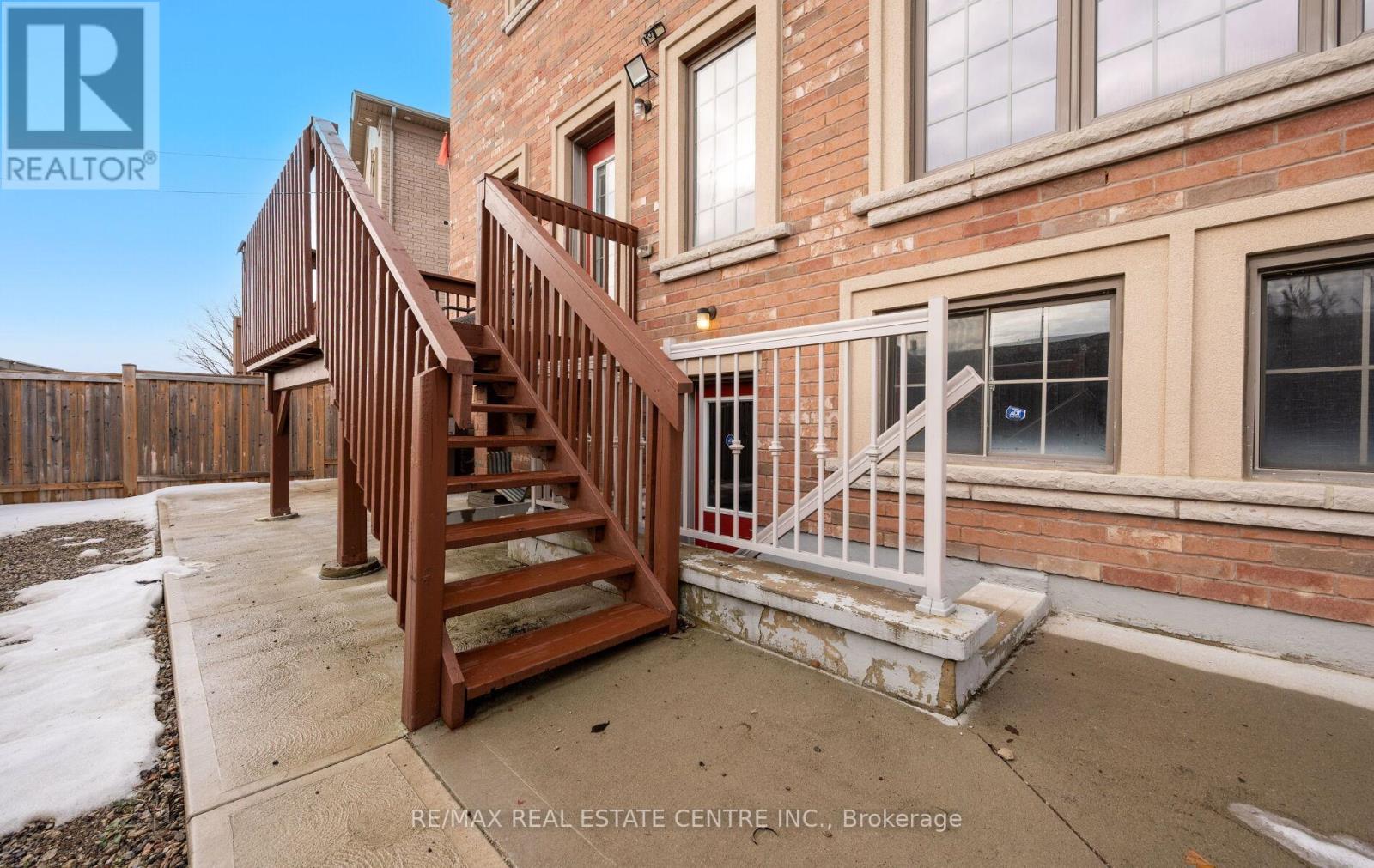 44 Hammerhead Road, Brampton, Ontario  L7A 4P9 - Photo 40 - W12698538