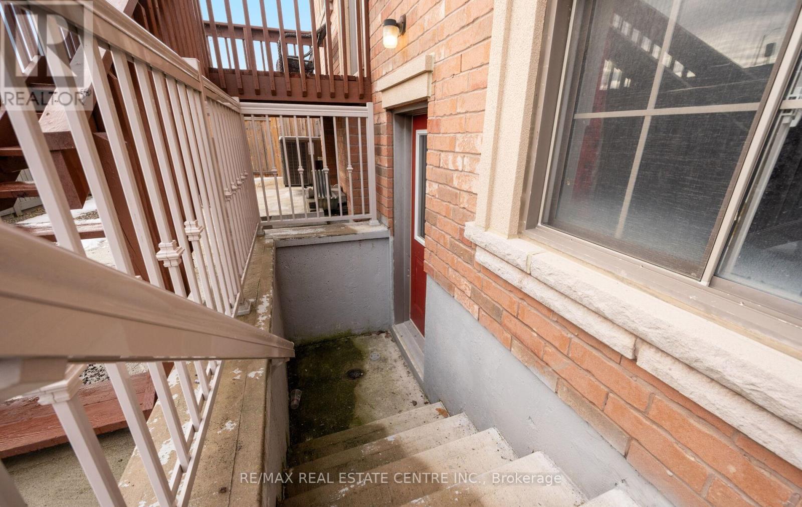 44 Hammerhead Road, Brampton, Ontario  L7A 4P9 - Photo 41 - W12698538