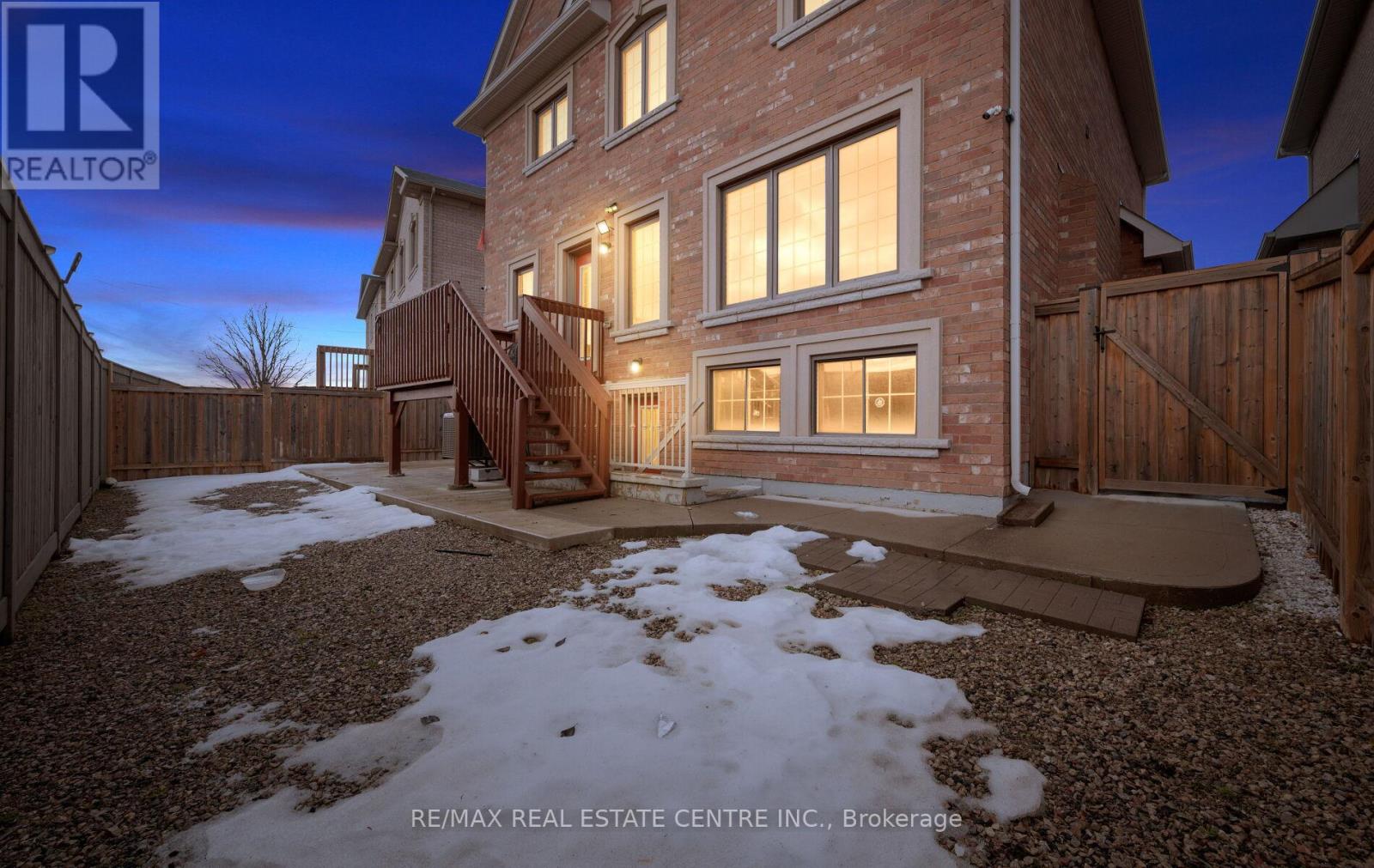 44 Hammerhead Road, Brampton, Ontario  L7A 4P9 - Photo 47 - W12698538