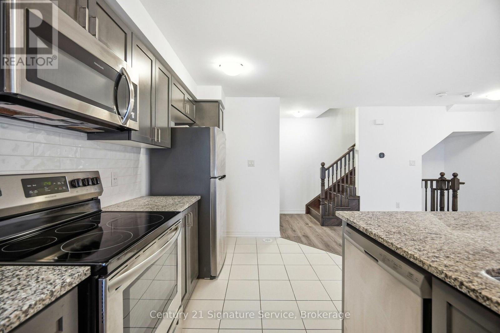 142 Christopher Road, Oakville, Ontario  L6H 0Y2 - Photo 19 - W12698542