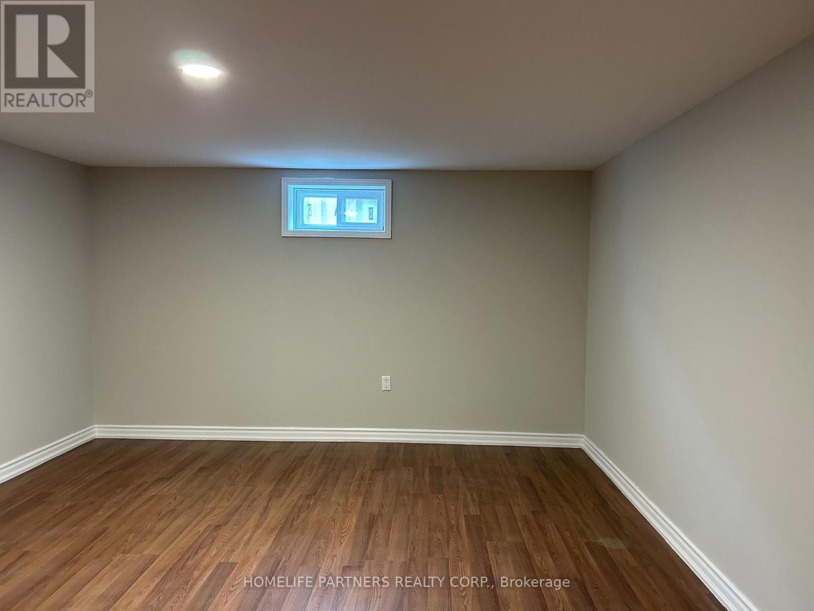 Lower - 40 Strathavon Drive, Toronto, Ontario  M9V 2H6 - Photo 12 - W12698556