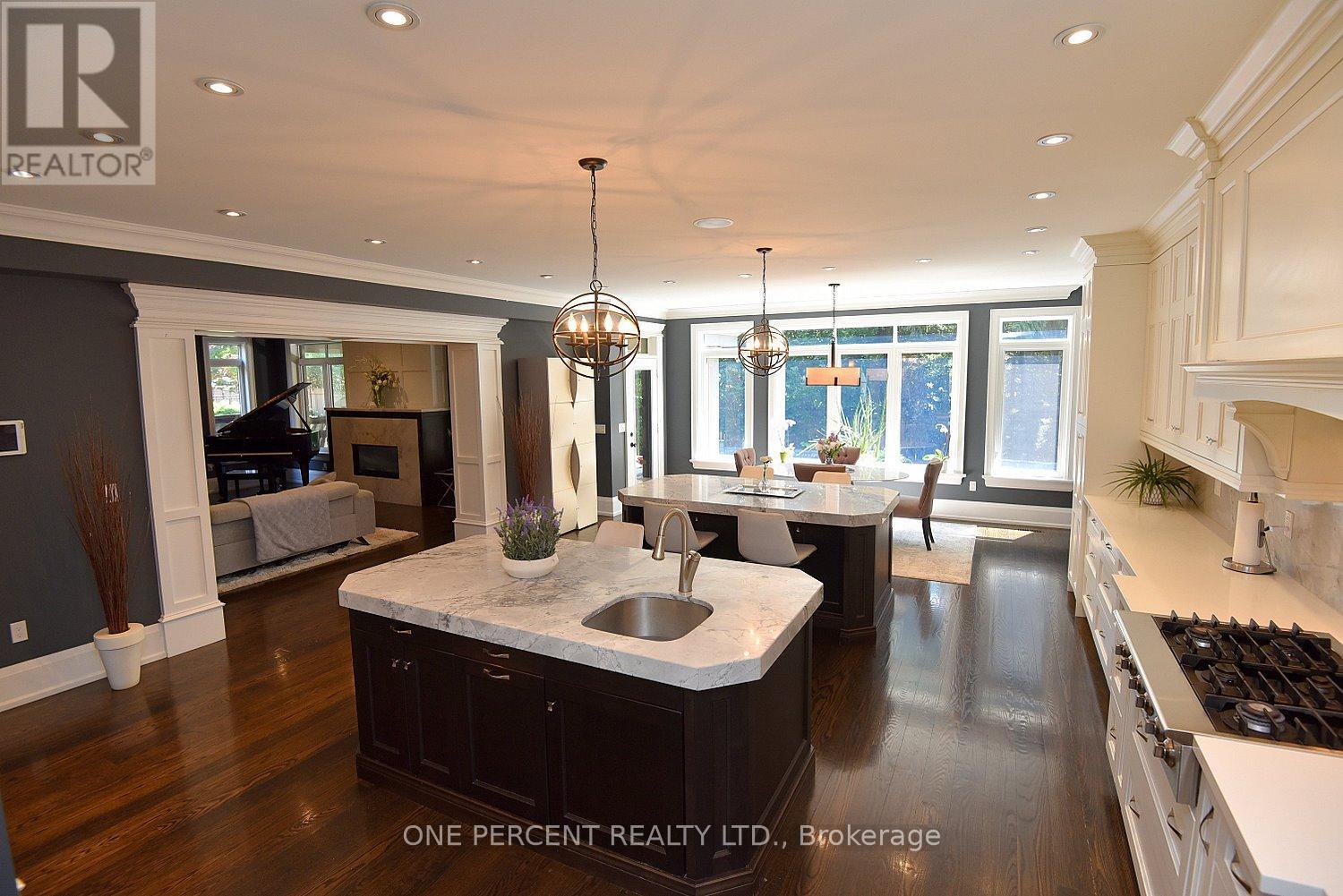 4180 Lakeshore Road, Burlington, Ontario  L7L 1A4 - Photo 13 - W12698560