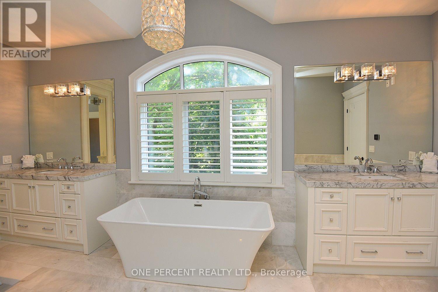 4180 Lakeshore Road, Burlington, Ontario  L7L 1A4 - Photo 22 - W12698560