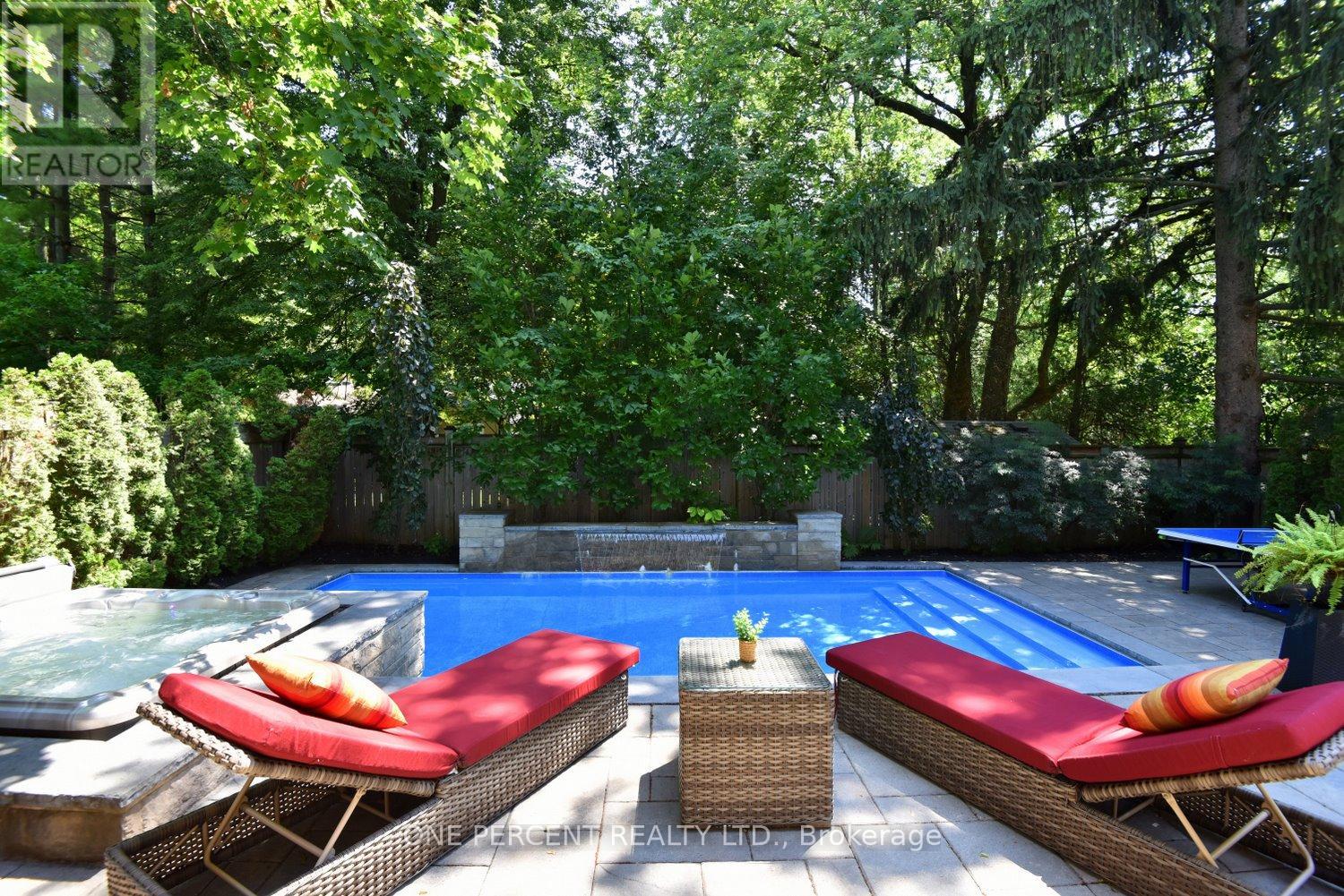 4180 Lakeshore Road, Burlington, Ontario  L7L 1A4 - Photo 43 - W12698560