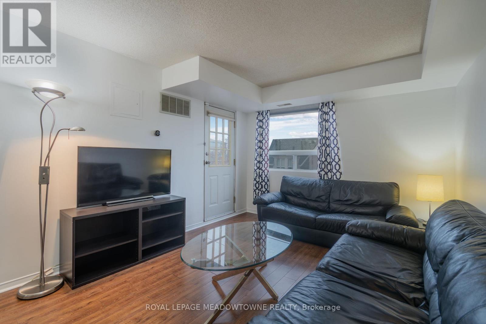 404 - 32 Tannery Street, Mississauga, Ontario  L5M 6T6 - Photo 10 - W12698572