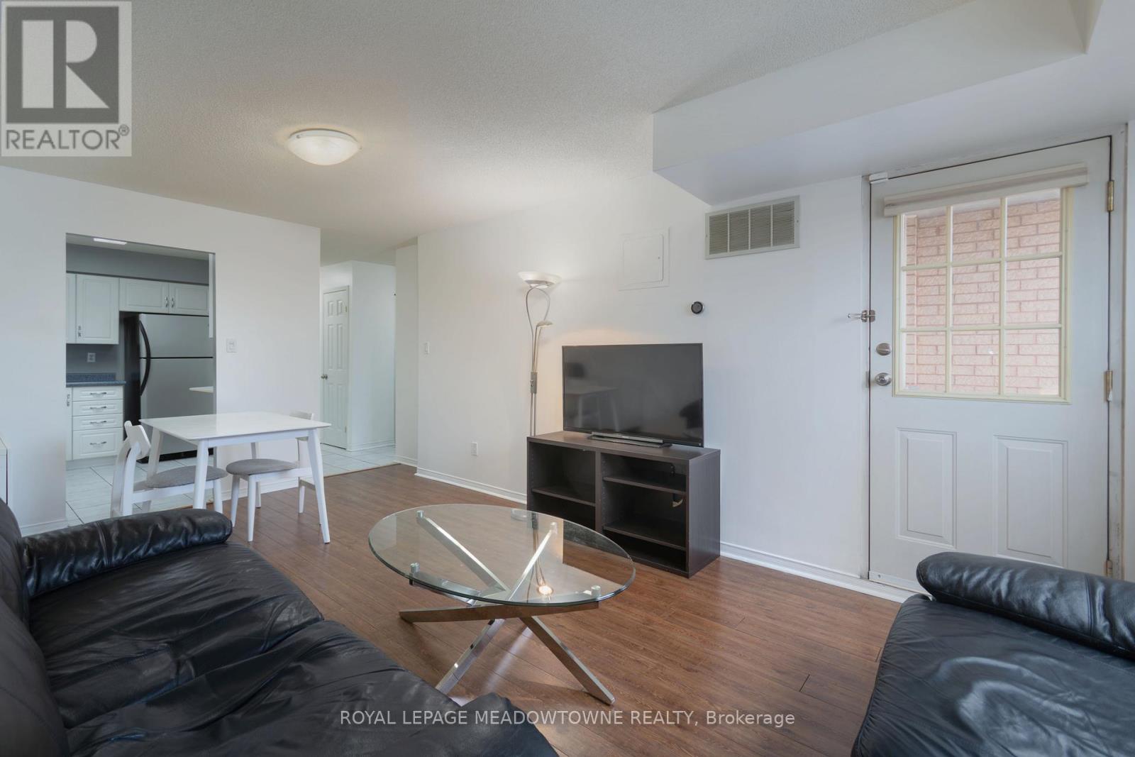 404 - 32 Tannery Street, Mississauga, Ontario  L5M 6T6 - Photo 11 - W12698572