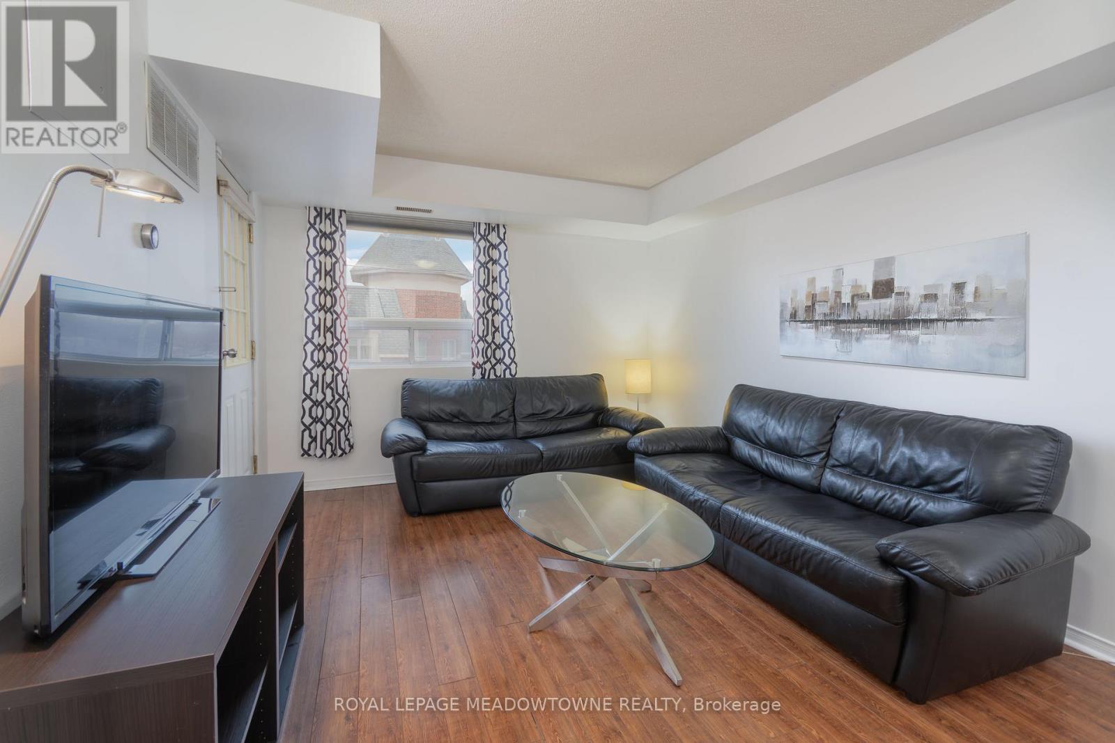 404 - 32 Tannery Street, Mississauga, Ontario  L5M 6T6 - Photo 9 - W12698572