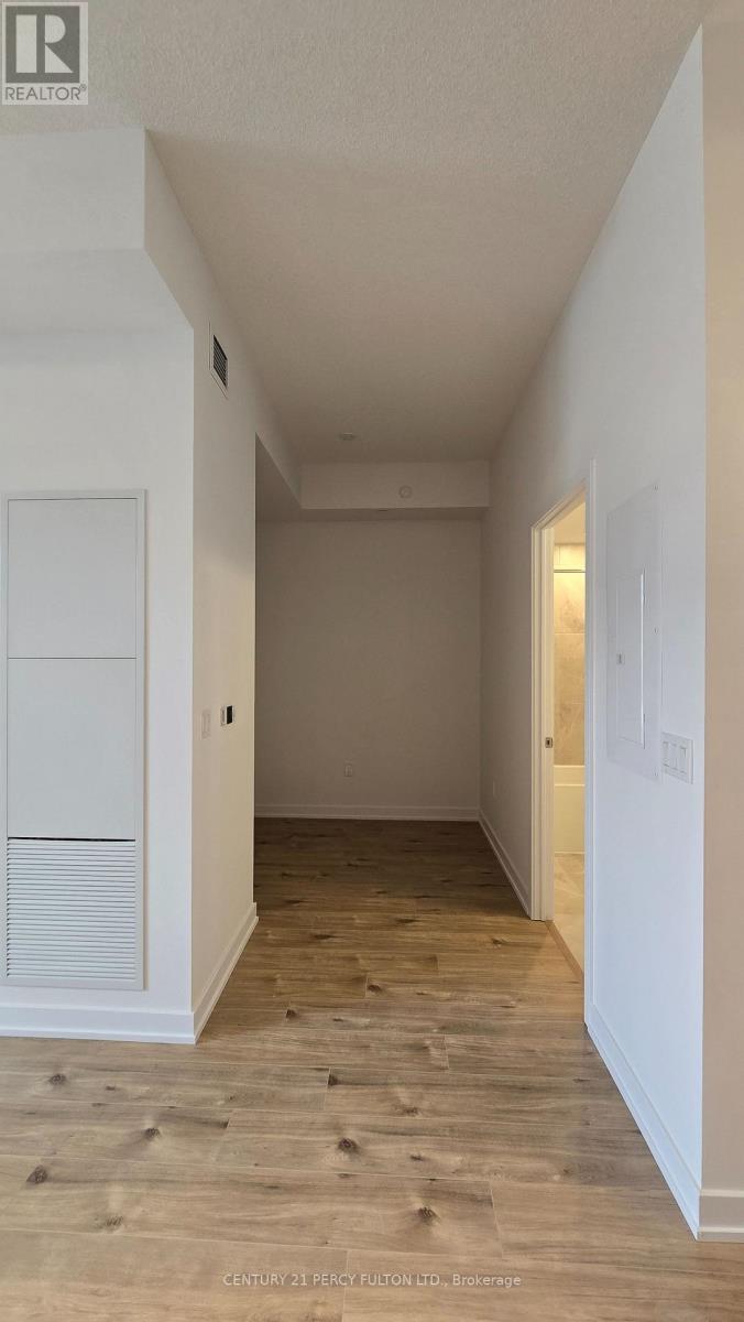 209 - 500 Plains Road E, Burlington, Ontario  L7T 0C8 - Photo 14 - W12698620