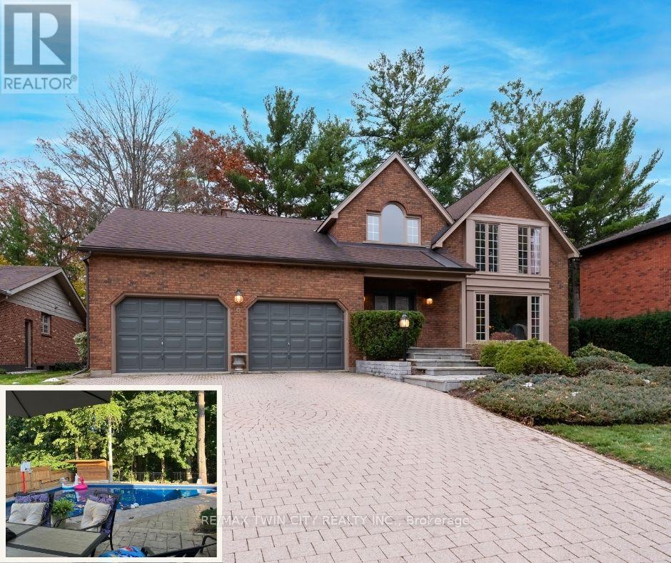 9 SCARFE GARDENS, Brantford, Ontario