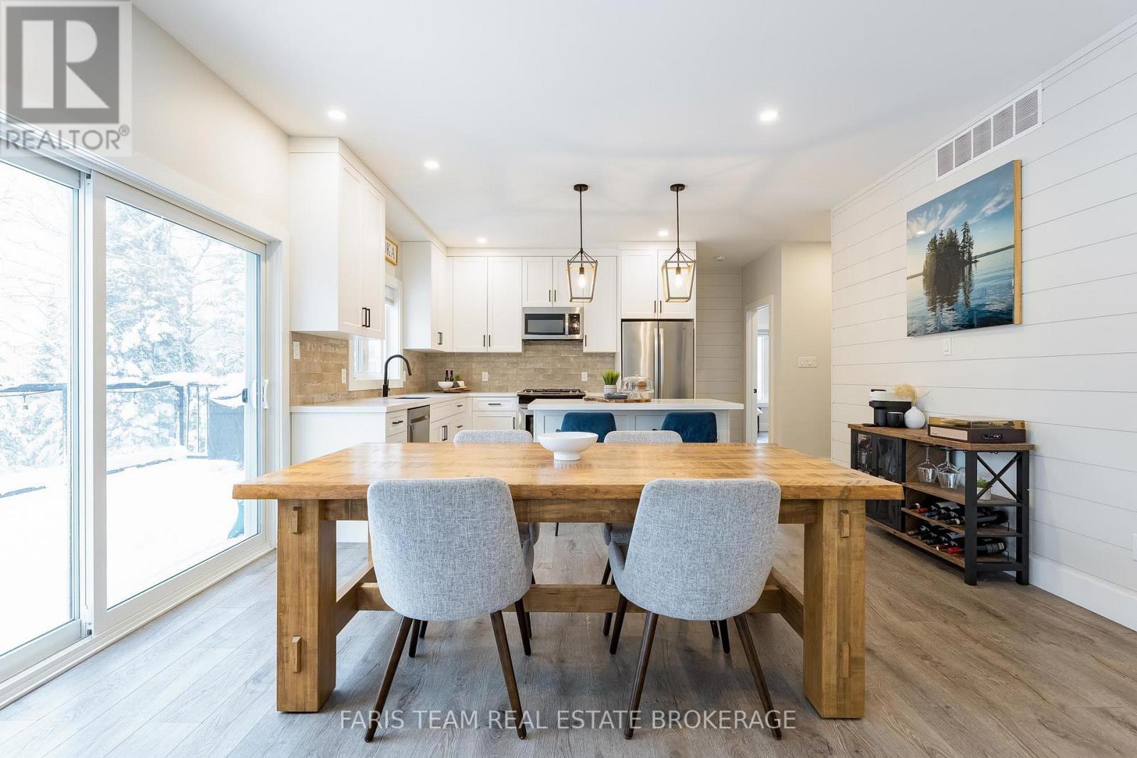 298 Yearley Road, Huntsville, Ontario  P0B 1M0 - Photo 10 - X12698598