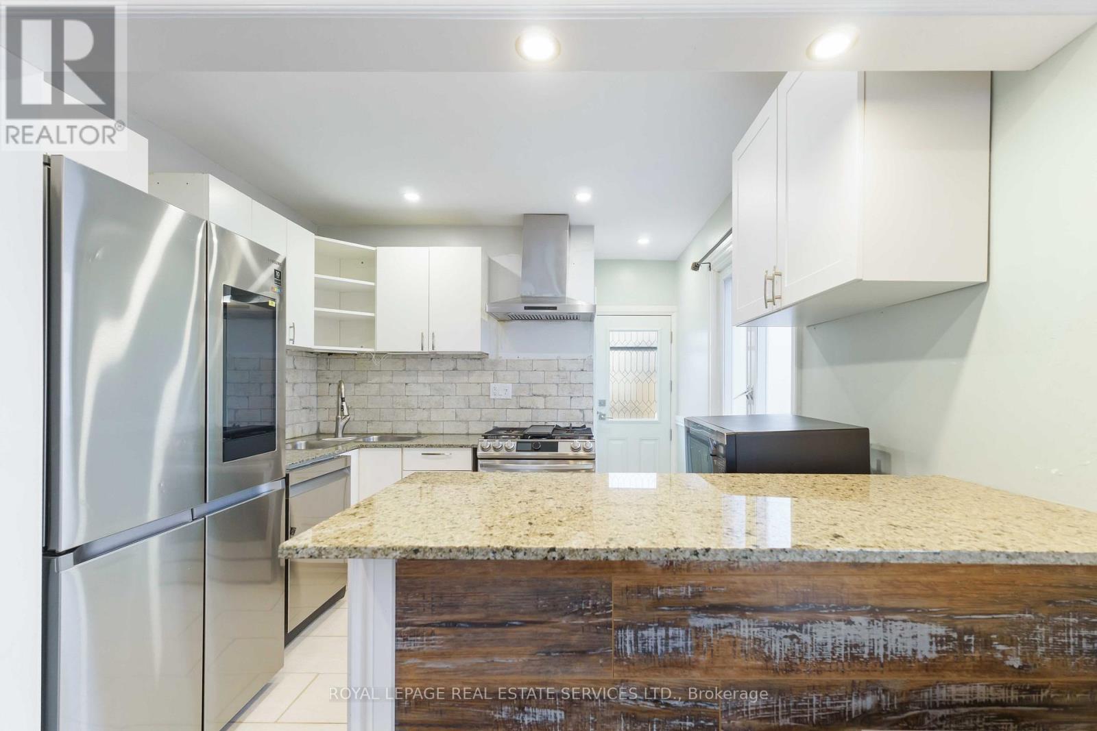 136 Ivon Avenue, Hamilton, Ontario  L8H 5S8 - Photo 9 - X12698604