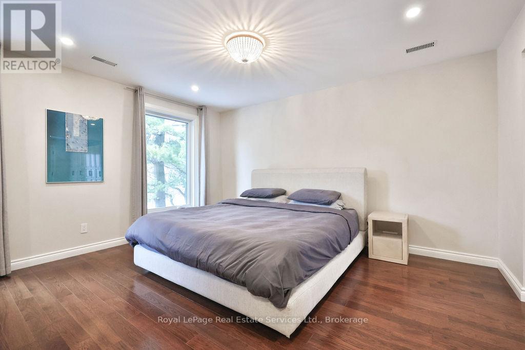 482 Anthony Drive, Oakville, Ontario  L6J 2K5 - Photo 16 - W12698684