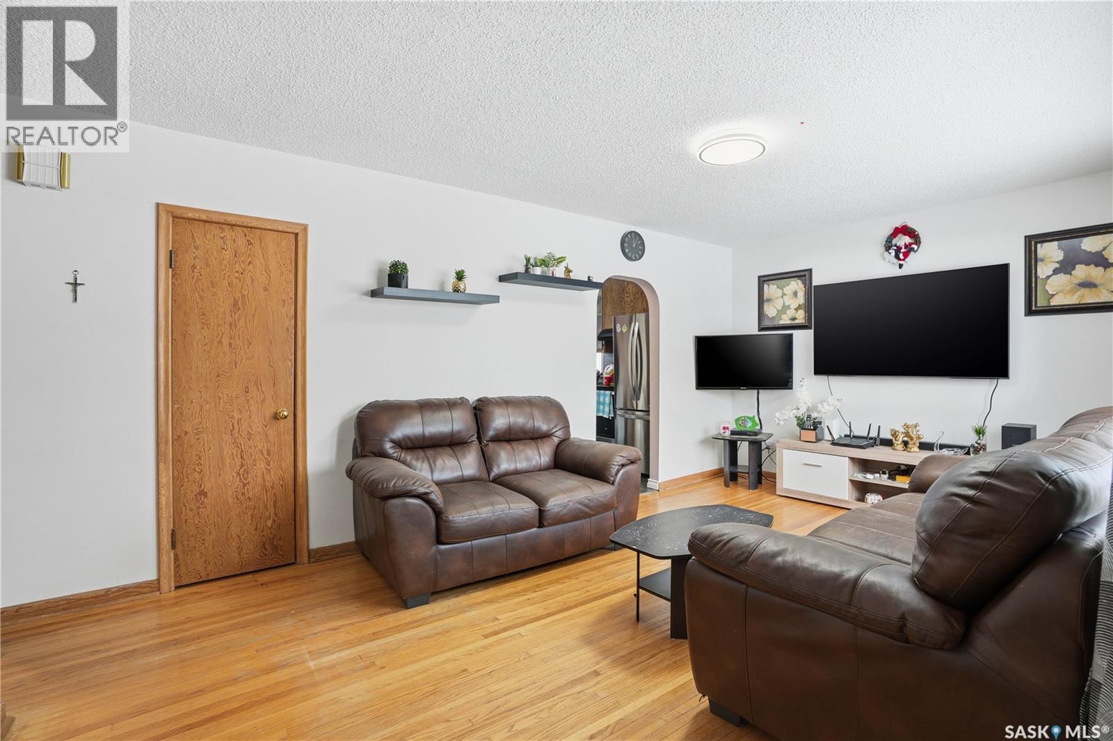 414 P Avenue N, Saskatoon, Saskatchewan  S7L 2V9 - Photo 3 - SK026771