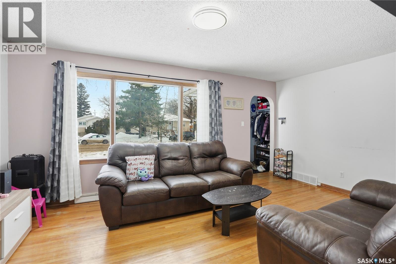 414 P Avenue N, Saskatoon, Saskatchewan  S7L 2V9 - Photo 5 - SK026771